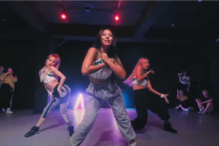 Dance Like a K-Pop Idol: K-Dance Experience by Lachica Now Bookable on Airbnb