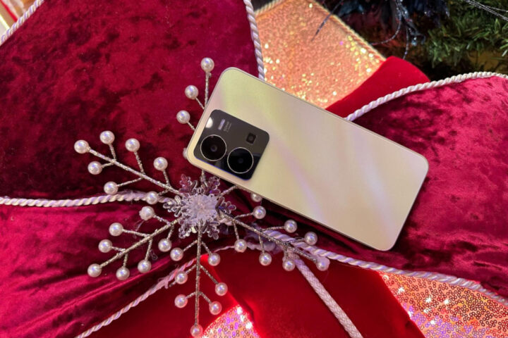 Match the Festive Holiday Vibes with vivo Y35’s Sleek Design, Top-Notch Features